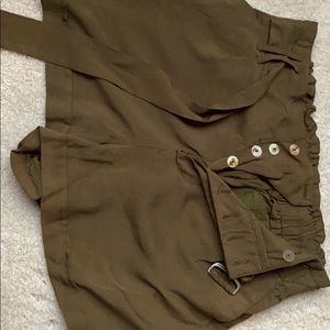 Coco and Jamison belted shorts